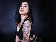 SukiHollins - female with black hair and  big tits webcam at LiveJasmin