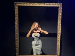 Sukievee-hot - female webcam at xLoveCam