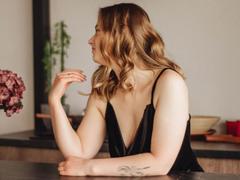 SunKitty - female webcam at xLoveCam