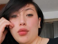 SunnyEve - female with black hair and  big tits webcam at xLoveCam