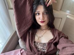 SunnyLeila - female with black hair webcam at xLoveCam