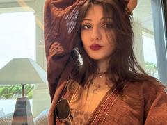 SunnyLeila - female with black hair webcam at xLoveCam