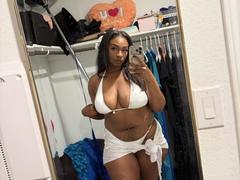 SunnyMochaQueen - female webcam at xLoveCam
