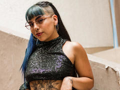 SusanDarknes - female webcam at xLoveCam