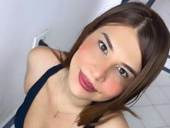 Susan_Hicks - female with brown hair webcam at ImLive