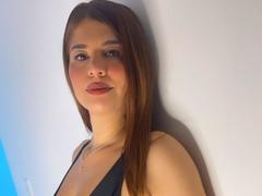 Susan_Hicks - female with brown hair webcam at ImLive