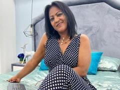 SusanJim - female with black hair webcam at LiveJasmin