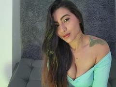 SusiBaez - female with red hair and  big tits webcam at xLoveCam