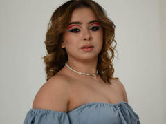 SkylarLevis - female with black hair and  big tits webcam at LiveJasmin
