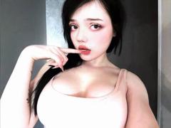 SuzieBrian - female with black hair and  big tits webcam at xLoveCam