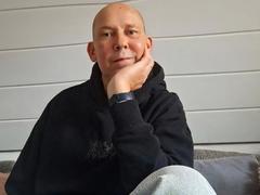 Sveniboy1-hot - male webcam at xLoveCam