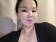 SweeetCheeks - female with  big tits webcam at xLoveCam