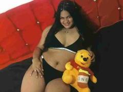 SweetAlma69 - female webcam at xLoveCam