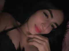 SweetAmandaPolis - female webcam at xLoveCam