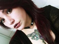 SweetAmeliee - female with black hair webcam at xLoveCam