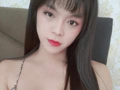 SweetAngelis from xLoveCam