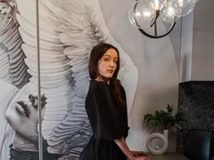 SweetBritta-hot - female with brown hair webcam at xLoveCam