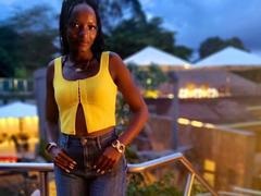 SweetCrimson - female webcam at xLoveCam