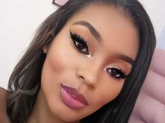 SweetEbonyLover - female with brown hair webcam at xLoveCam