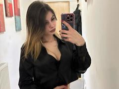 SweetGiggles69 - female webcam at xLoveCam