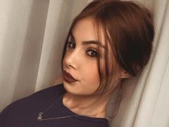 SweetGiggles69 - female webcam at xLoveCam