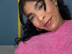 SweetGirland - female with black hair webcam at xLoveCam