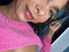 SweetGirland - female with black hair webcam at xLoveCam