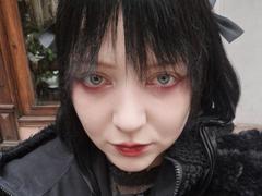 SweetLilu from xLoveCam