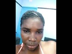 SweetLipy from xLoveCam