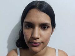 SweetLookss - couple webcam at xLoveCam