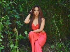 SweetNSexyD - shemale webcam at xLoveCam