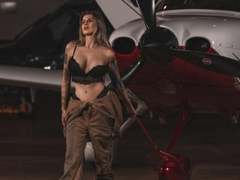 SweetParis-hot - blond female webcam at xLoveCam