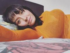 SweetPoisonous - female with black hair webcam at xLoveCam