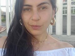 SweetShanny from xLoveCam
