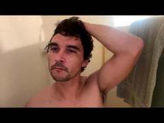 SweetWood from xLoveCam