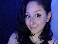 SweetYamii from xLoveCam