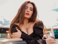 EmmyMayson - female with brown hair and  big tits webcam at LiveJasmin