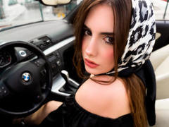 EmmyMayson - female with brown hair and  big tits webcam at LiveJasmin