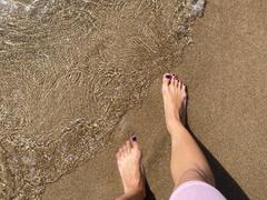 Solmar - blond female with  small tits webcam at xLoveCam