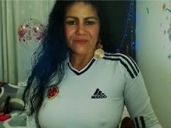 SweetieHarlei - female with black hair and  small tits webcam at xLoveCam