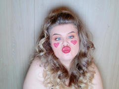 SweetnessX69 - female webcam at xLoveCam