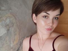 SweetyKitty69 from xLoveCam