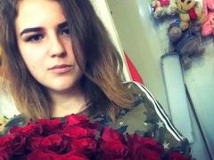 SweetyxBunny - female with brown hair and  small tits webcam at xLoveCam