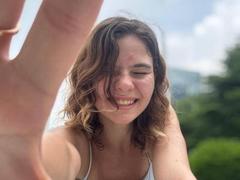 SwetHunny - female with brown hair and  big tits webcam at xLoveCam