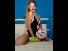 sweet-nina - blond female webcam at xLoveCam