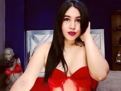 GiaSimmons - female with black hair webcam at ImLive