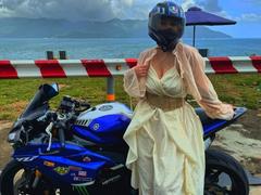 TalithaGillick - blond female with  big tits webcam at xLoveCam
