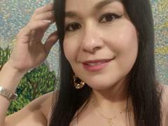 TamaraFoxy - female with black hair webcam at xLoveCam