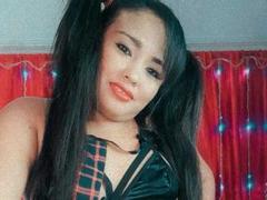 TamaraJane - female webcam at xLoveCam