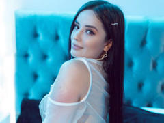 TamaraRossee - female with brown hair and  big tits webcam at LiveJasmin